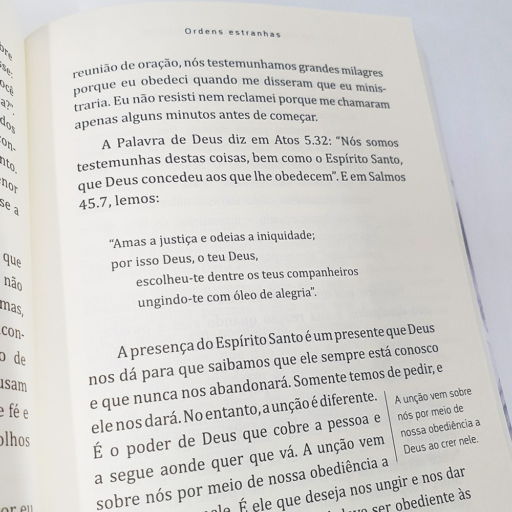 Em Honra Ao Espírito Santo | Cash Luna