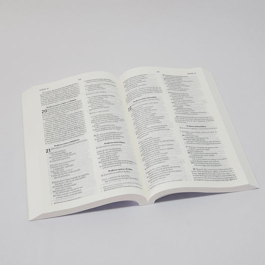 Bíblia NVI | Ele Nos Amou Primeiro | Capa Brochura