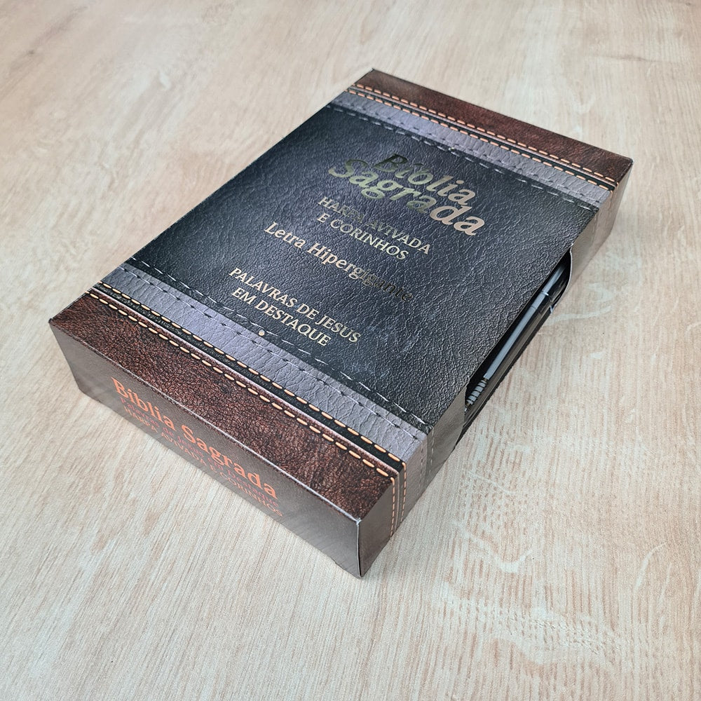 Bíblia Sagrada Com Harpa Avivada e Corinhos | Letra Hipergigante | ARC | Capa Laminada