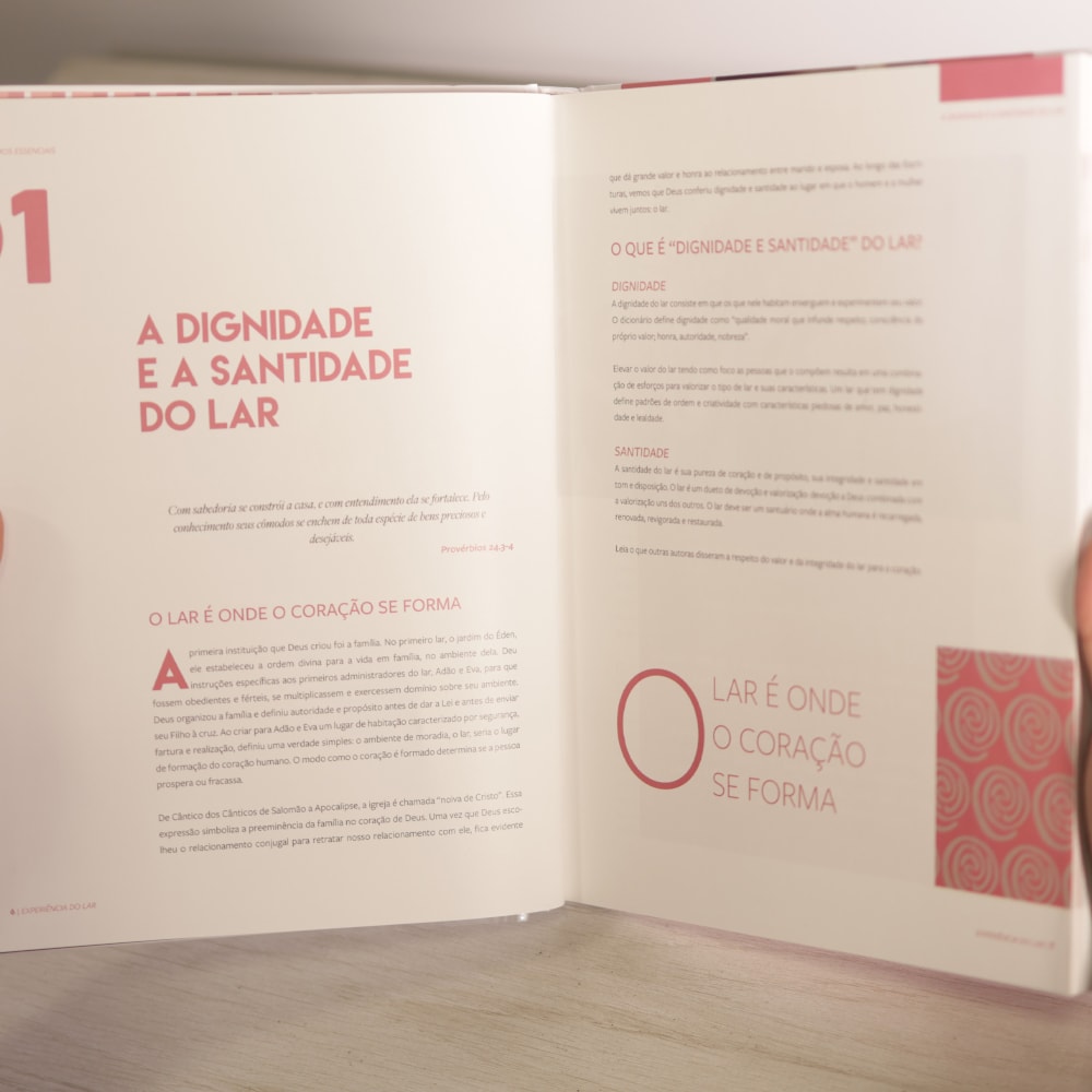 Experiência do Lar | Devi Titus