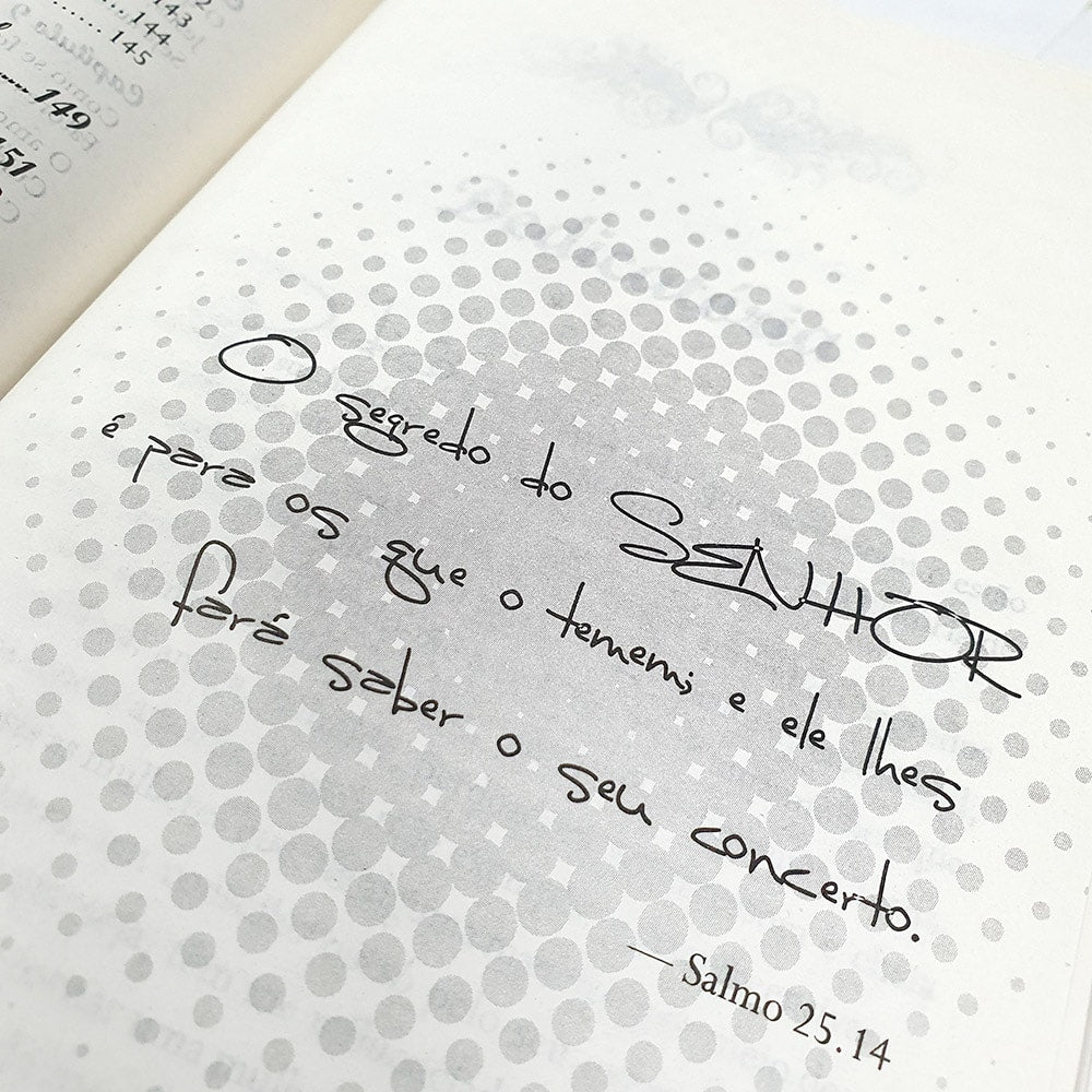 Bíblia da Mulher Vitoriosa | Letra Gigante | ARC | Branca