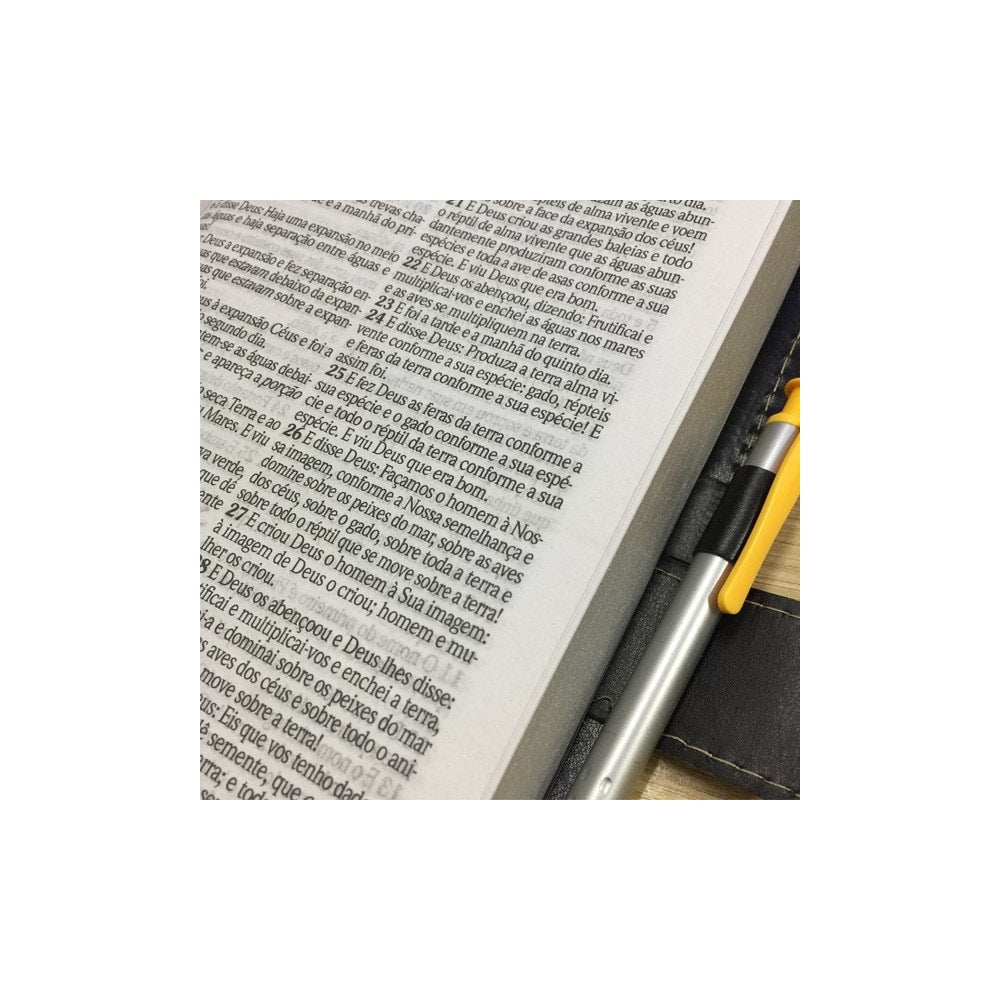 Bíblia Sagrada Carteira Grande | ARC | Letra Grande | Harpa Avivada e Corinhos Capa Preta