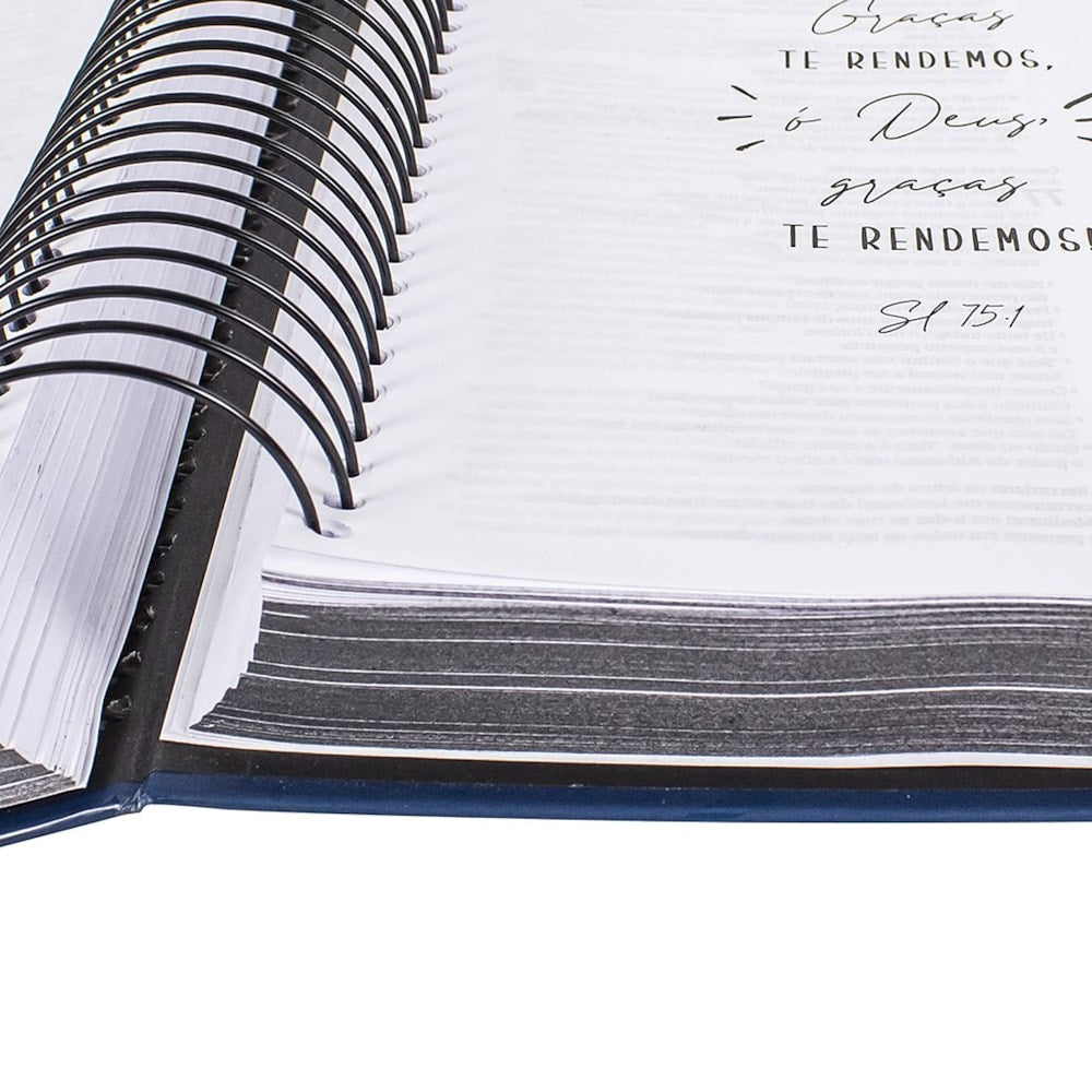 Bíblia Sagrada Jornada Espiral | NAA | Letra Normal | Capa Tipo Fichário Azul Escuro