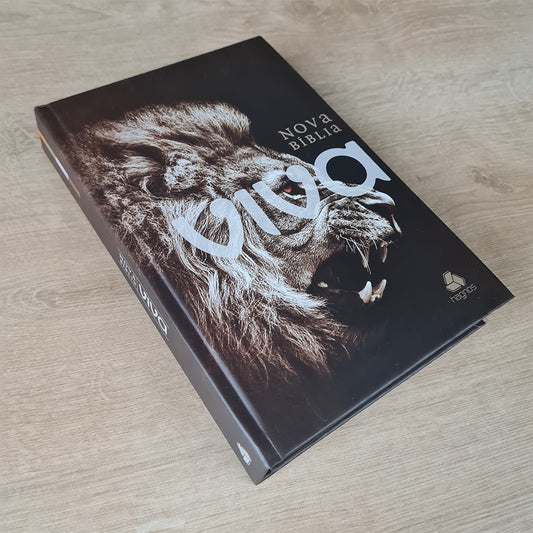 Nova Bíblia Viva Leão Rugindo  | NBV | Letra Normal | Capa Dura