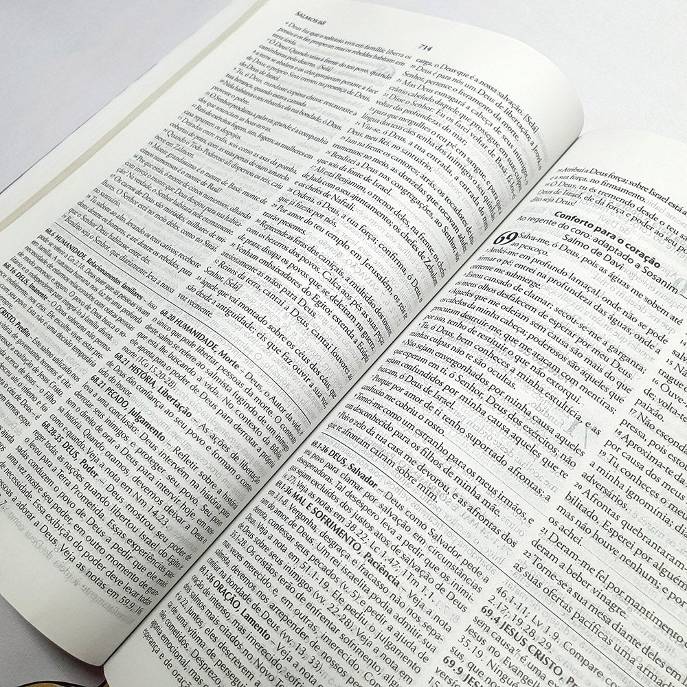 Bíblia de Estudo do Discípulo | JFA | Letra Média | Capa Luxo Preta