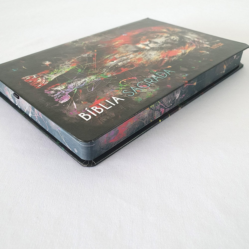 Bíblia Slim Leão Grafite | NVI | Letra Normal | Capa Dura