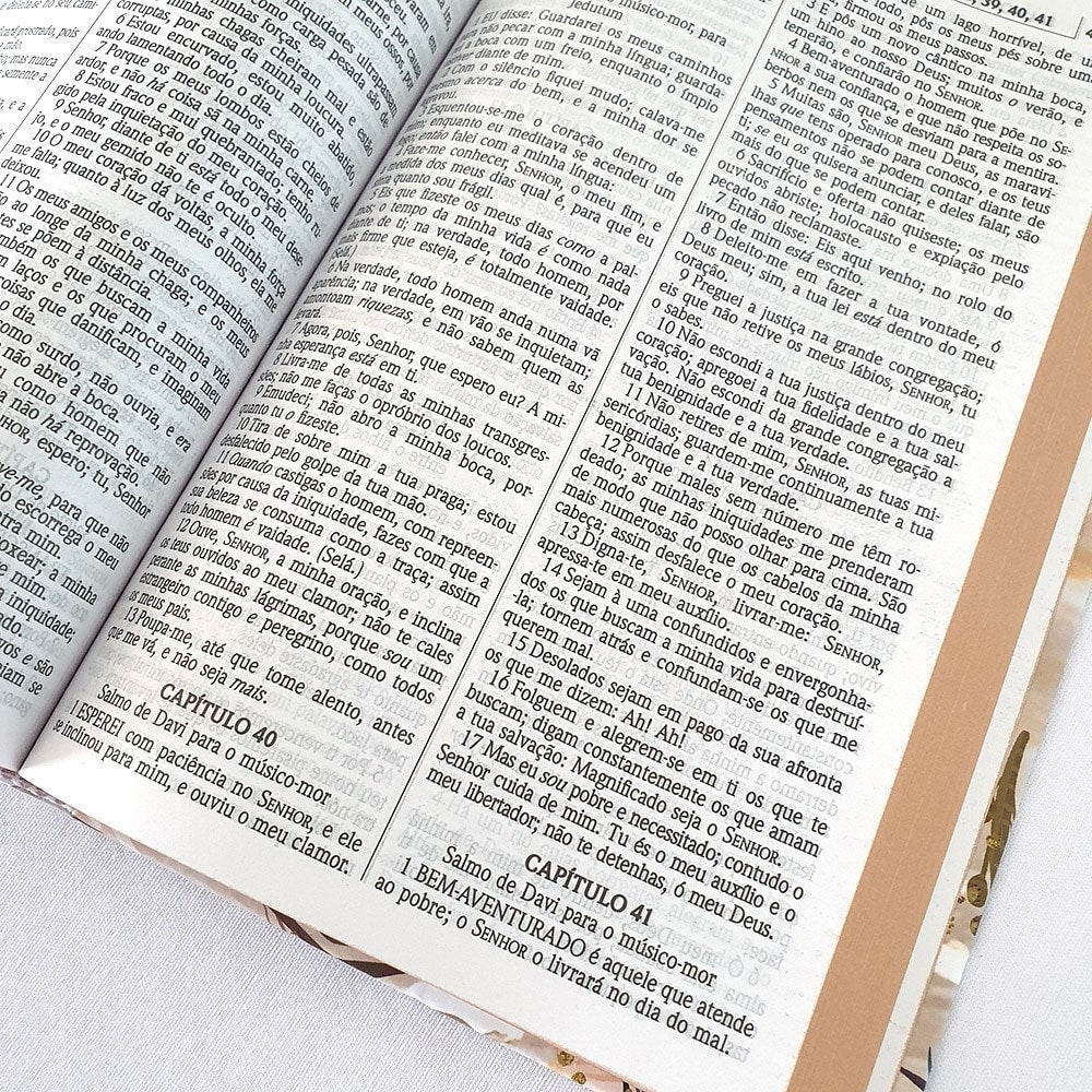 Bíblia Flor Marmorizada | ACF | Letra Normal | Capa Dura