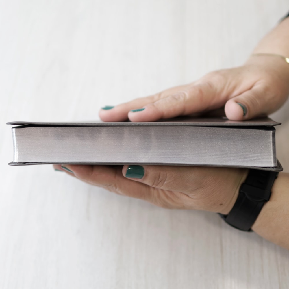 Bíblia Sagrada | ACF | Leitura Perfeita | Letra Grande | Couro Soft Cinza