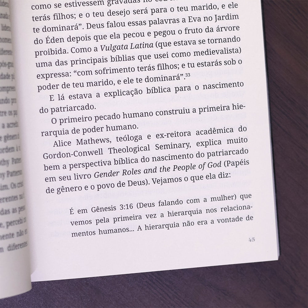 A Construção da Feminilidade Bíblica | Beth Allison Barr