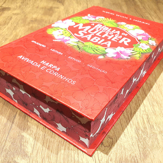 Bíblia de Estudo da Mulher Sábia | ARC | Harpa Avivada | Capa Hibisco Vermelha