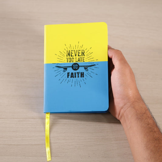 Bíblia Slim Compacta | NVI | Capa Jovem