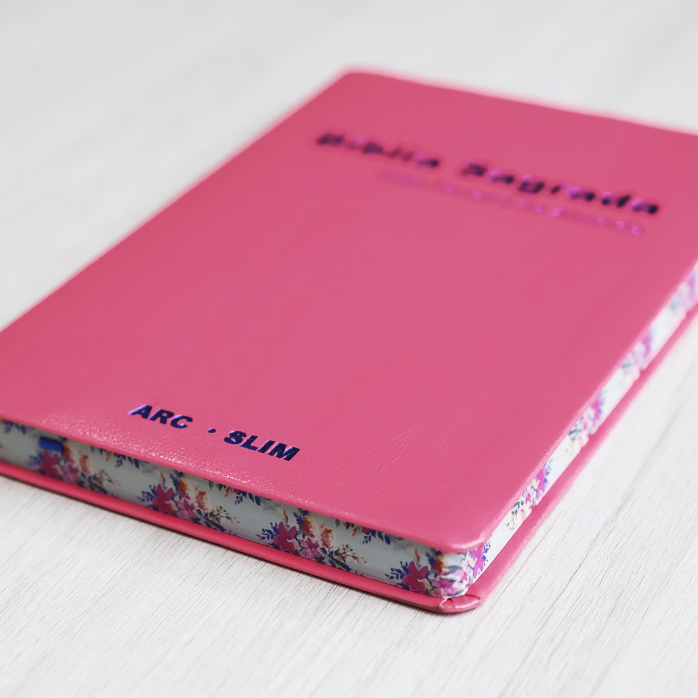 Bíblia Sagrada Slim | ARC | Capa Luxo Rosa