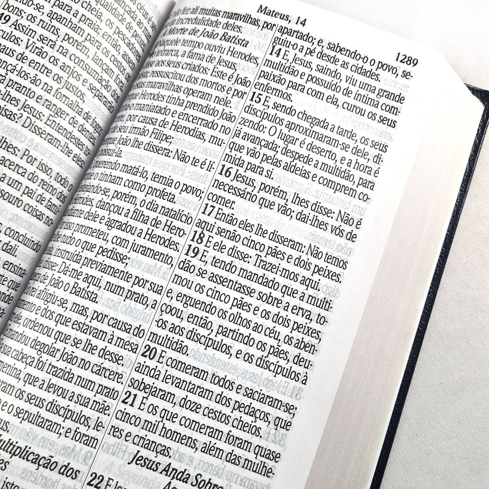 Bíblia Sagrada Letra Jumbo | ARC | Capa Dura Clássica Azul
