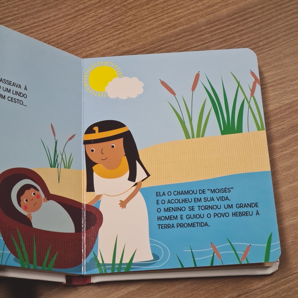 Minha Primeira Bíblia para Meninas | Capa almofadada | Ciranda Cultutral