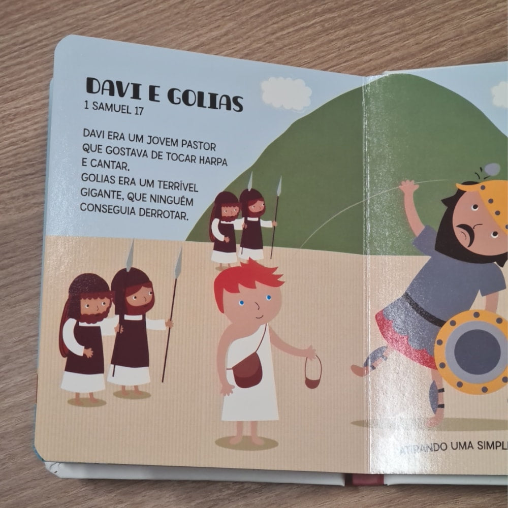 Minha Primeira Bíblia para Meninas | Capa almofadada | Ciranda Cultutral