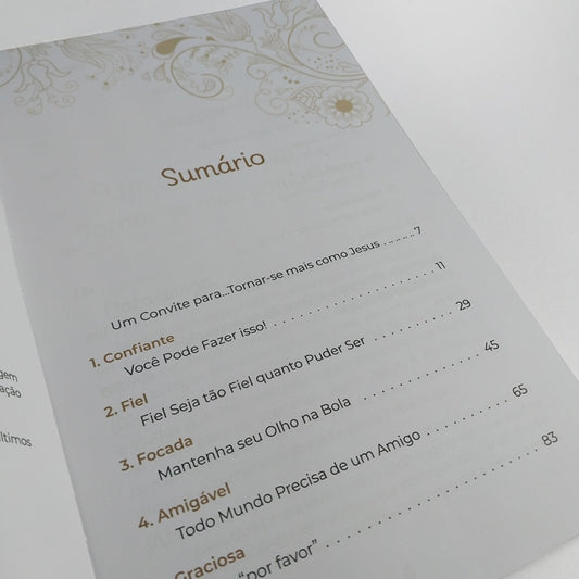 Uma Jovem Que Reflete O Coração de Jesus | Elizabet George