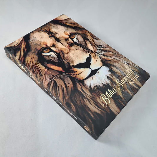 Bíblia Sagrada Leão Marrom| NVI | Capa Soft Touch