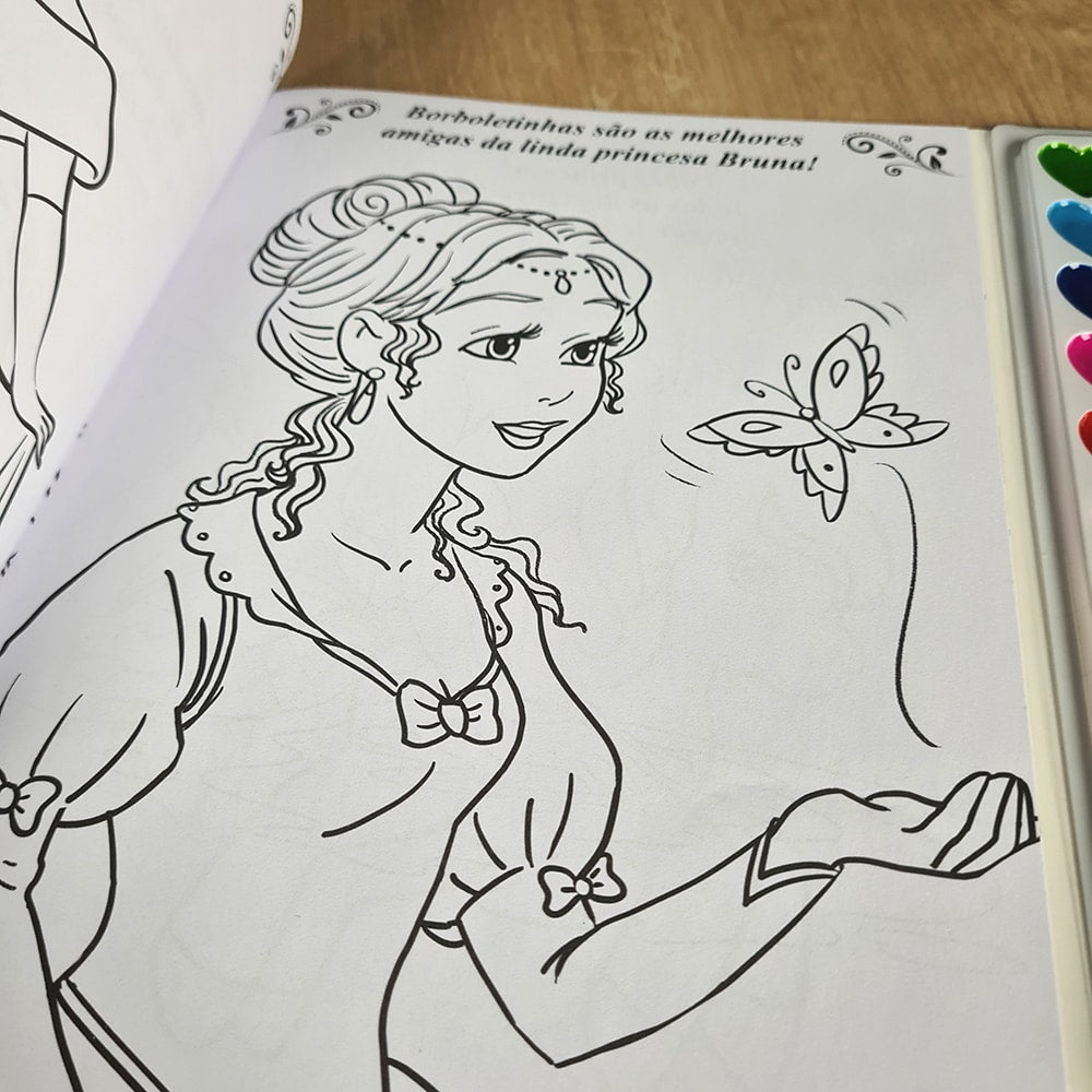 Princesas Livro para Pintar com Aquarela