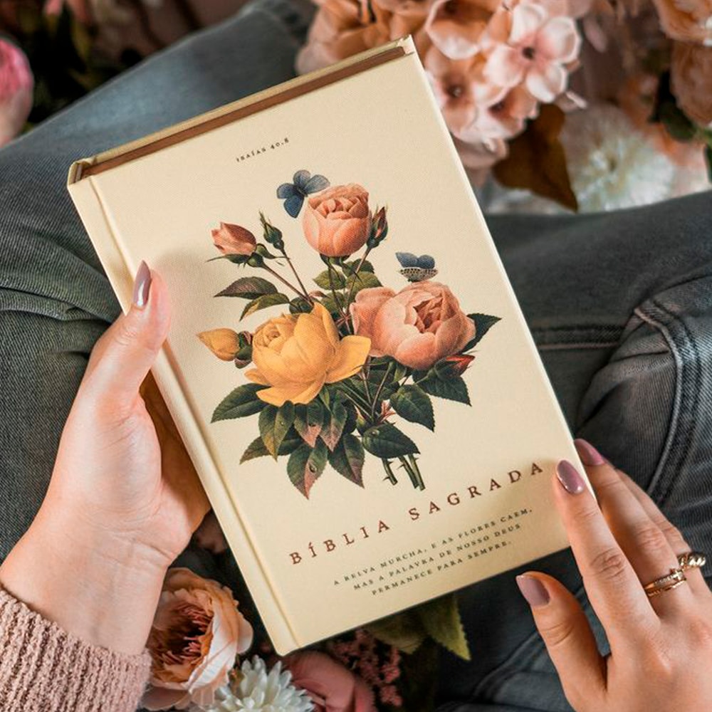 Bíblia Sagrada | NVI | Letra Normal | Leitura Perfeita | Capa Dura Tecido Bouquet