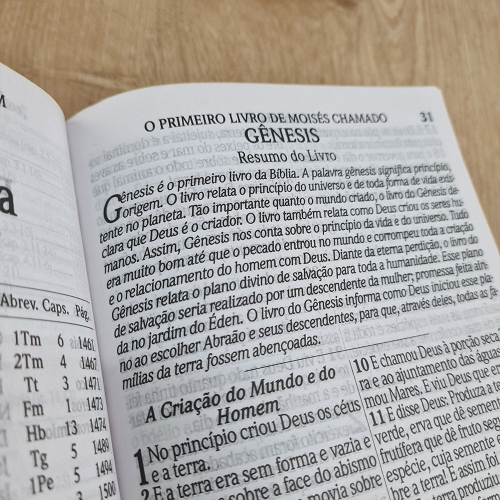 Bíblia Sagrada com Harpa Avivada e Corinhos | ARC | Letra Hipergigante | Capa Semiflexível Azul