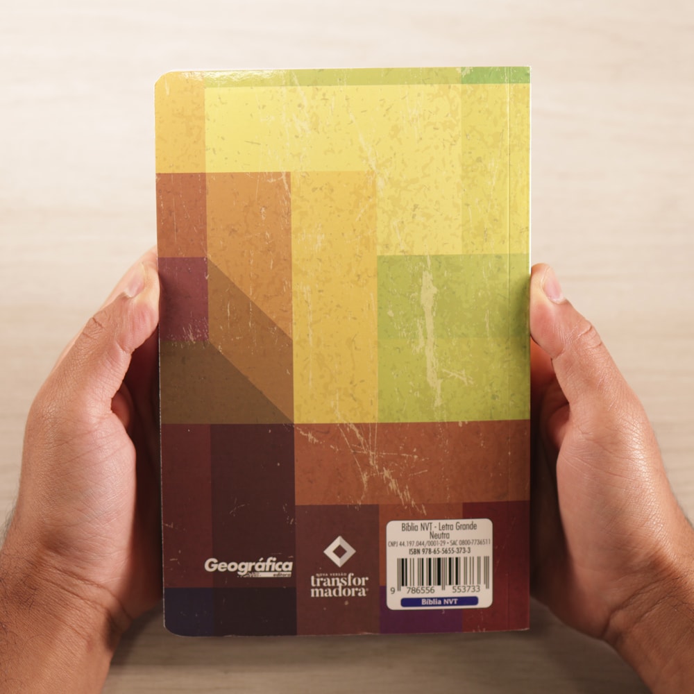Bíblia Sagrada | NVT | Letra Grande | Capa Brochura Colors