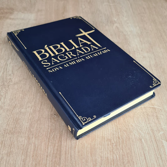 Bíblia Sagrada Clássica Azul | NAA | Letra Normal | Capa Dura