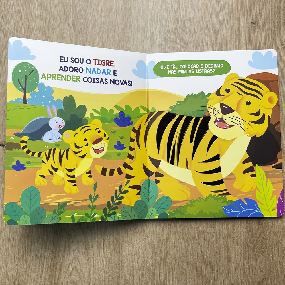 Livro Toque e Sinta | Meus Amigos da Selva