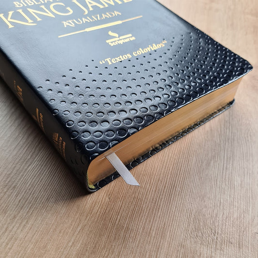 Bíblia de Estudo King James Atualizada | 1611 | Letra Normal | Capa Luxo Preta