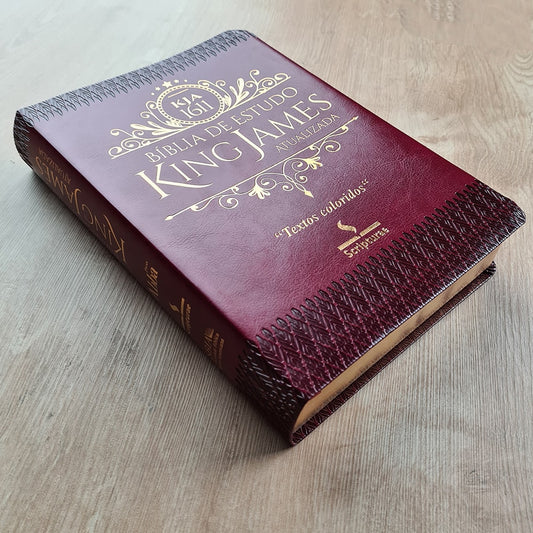 Bíblia de Estudo King James Atualizada | 1611 | Letra Normal | Capa Luxo Vinho