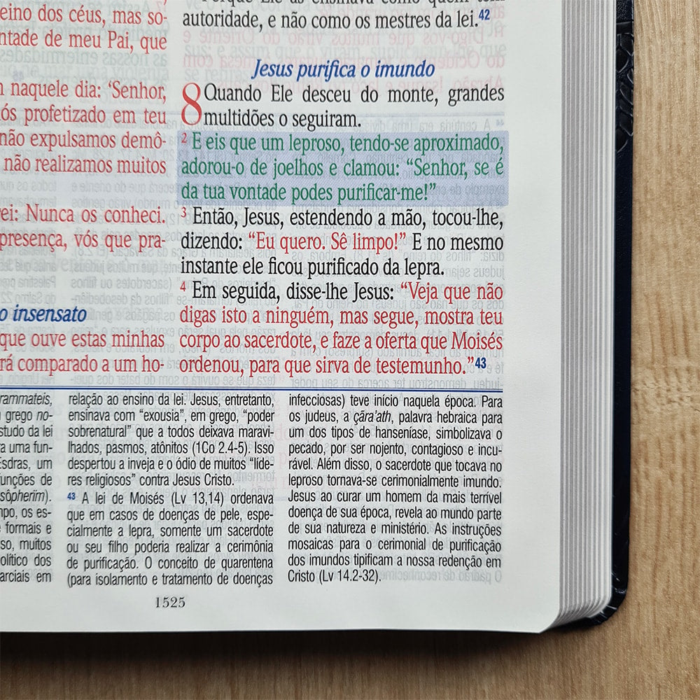 Bíblia de Estudo King James Atualizada | 1611 | Letra Normal | Capa Luxo Azul