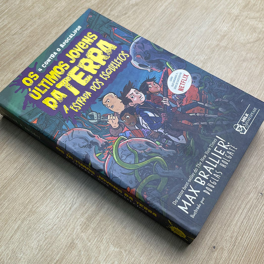 Os Ultimos Jovens da Terra | A Estrada dos Esqueletos | Max Brallier