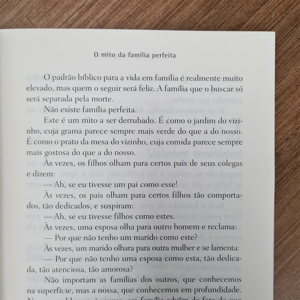 O Mito da Família Perfeita | Israel Belo de Azevedo