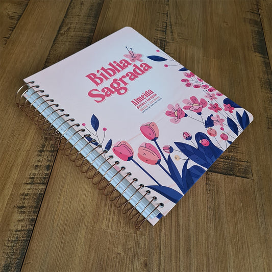 Bíblia com Pautas para Anotações | ARC | Harpa e Corinhos | Letra Normal | Capa Dura Espiral Flores Cartoon