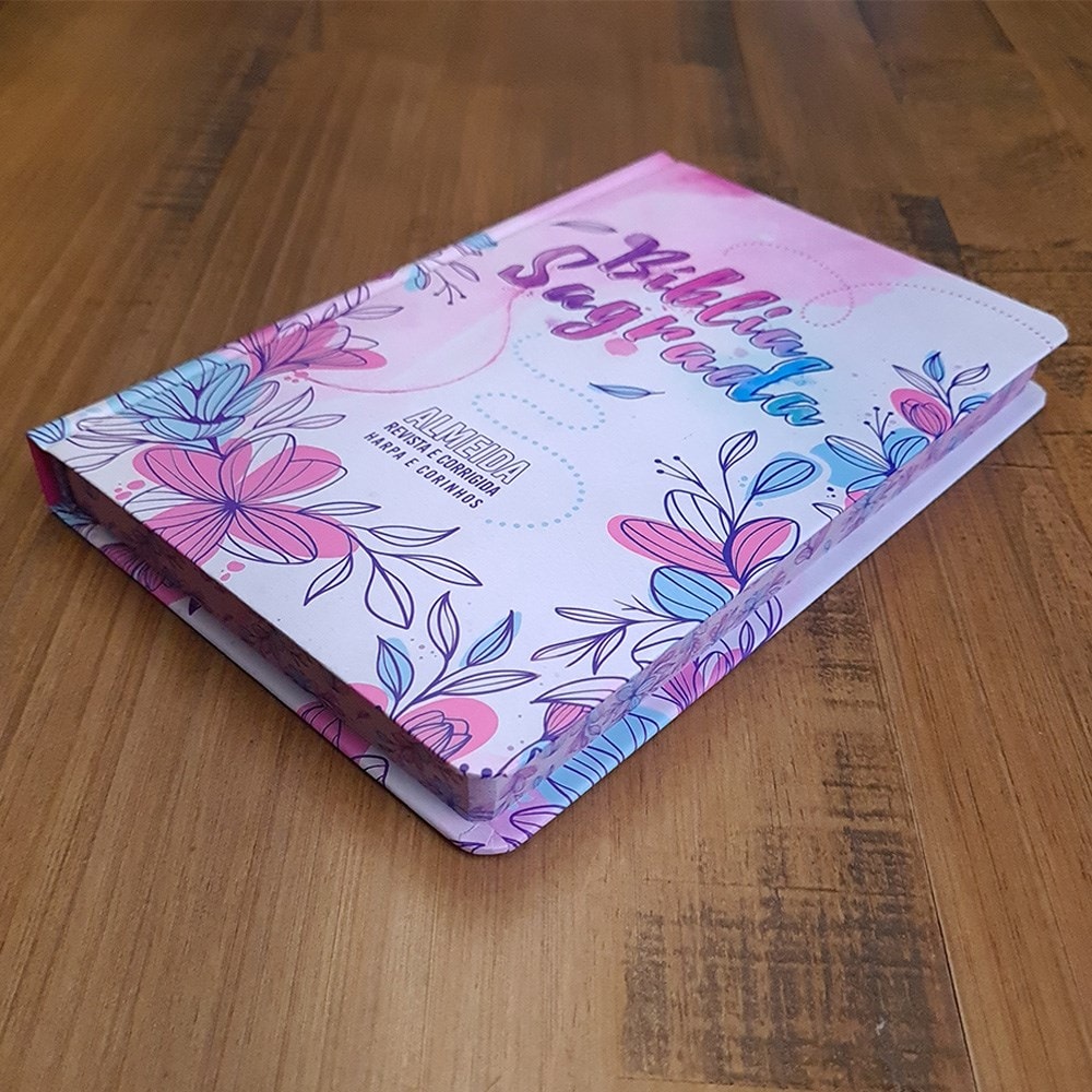 Bíblia Sagrada Slim | Harpa e Corinhos | ARC | Letra Normal | Capa Dura Flores Desenho