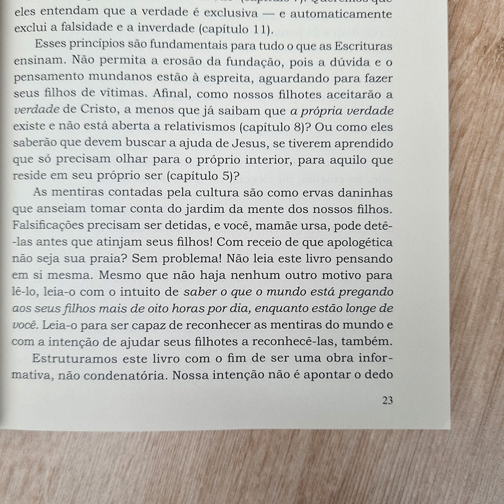 Apologética da Mamãe Ursa | Hillary Morgan Ferrer