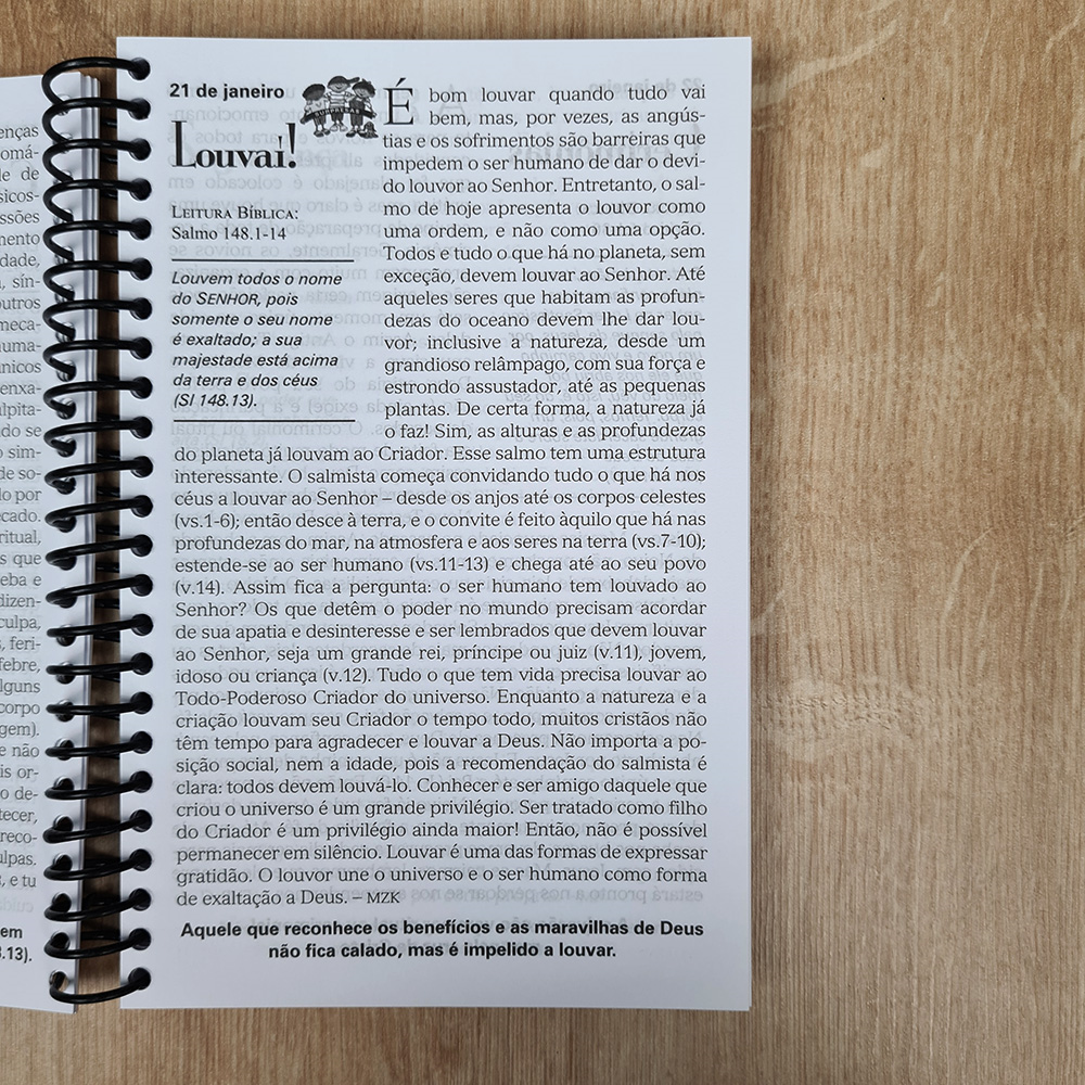 Devocional Presente Diário | Vol 27 | Letra Grande | Capa Brochura Espiral Feminina