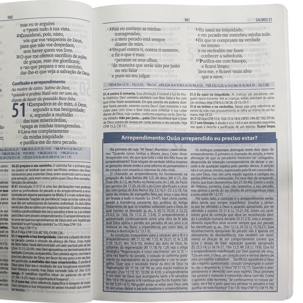 Bíblia de Estudo de Genebra | Letra Grande | ARA | Capa Luxo Azul Escuro