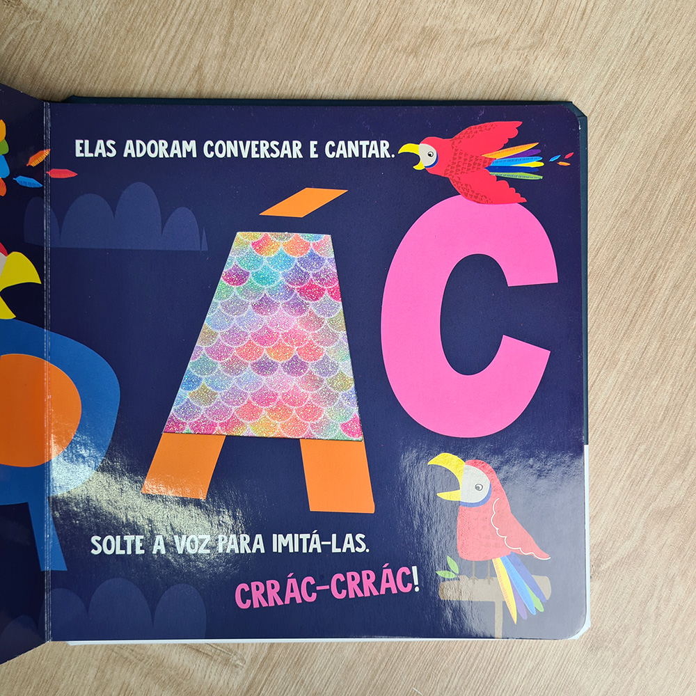 Livro Toque e Sinta | Ssss Roar Nhac | Ciranda Cultural