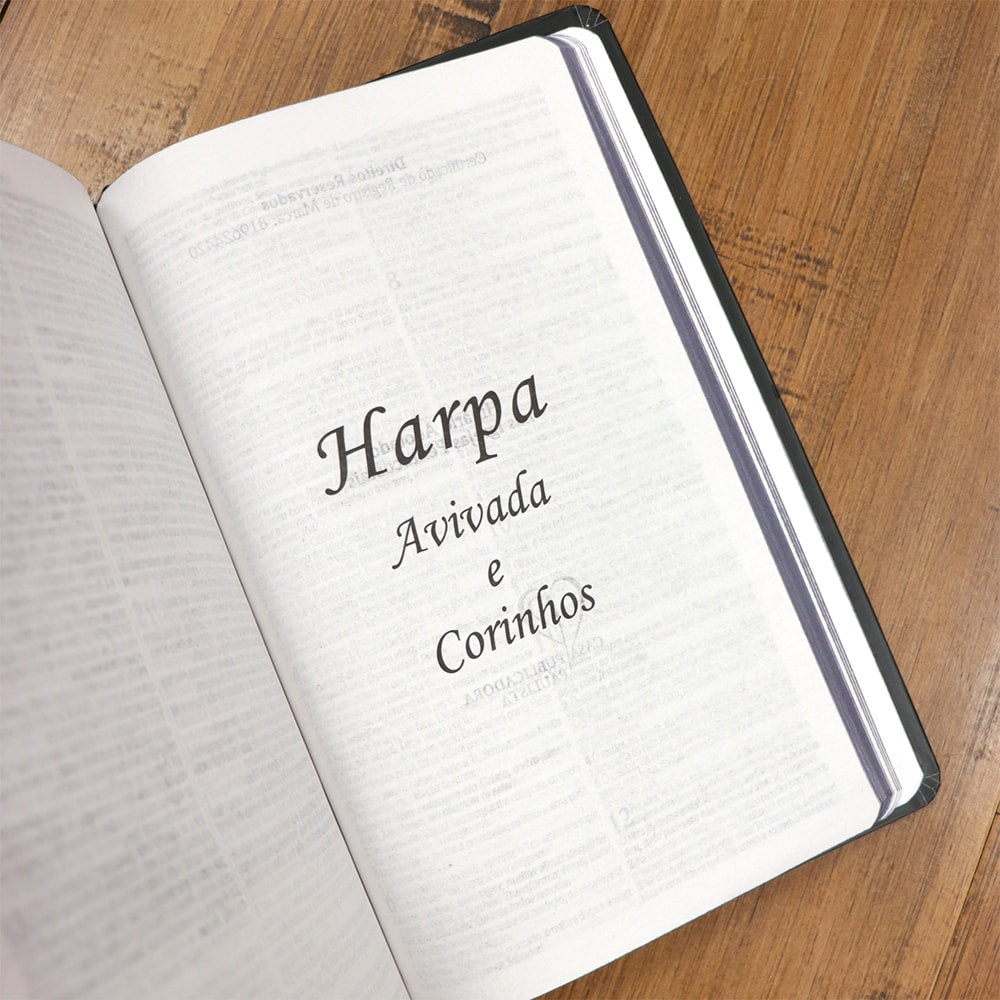 Bíblia Sagrada 860 | ARC | Letra Normal | Com Harpa Avivada e Corinhos | Capa Leão de Judá