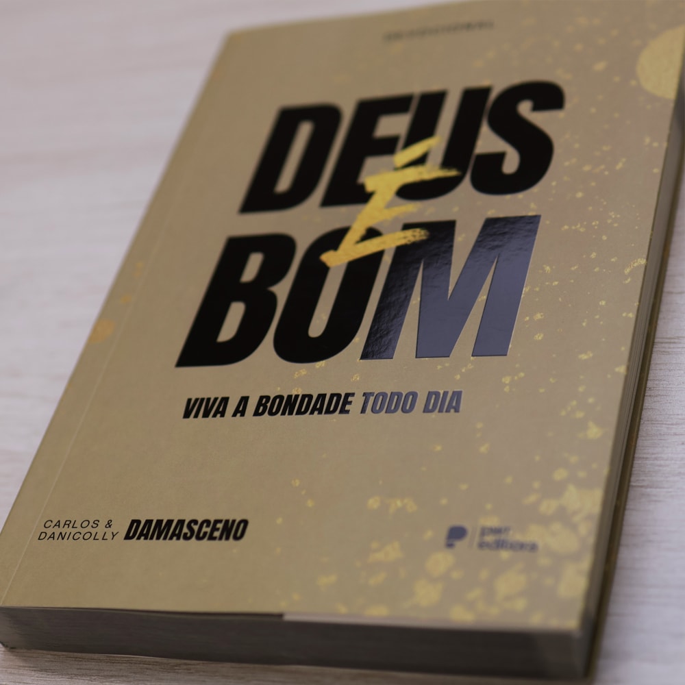 Devocional Deus é Bom 2025 | Carlos e Danicolly Damasceno