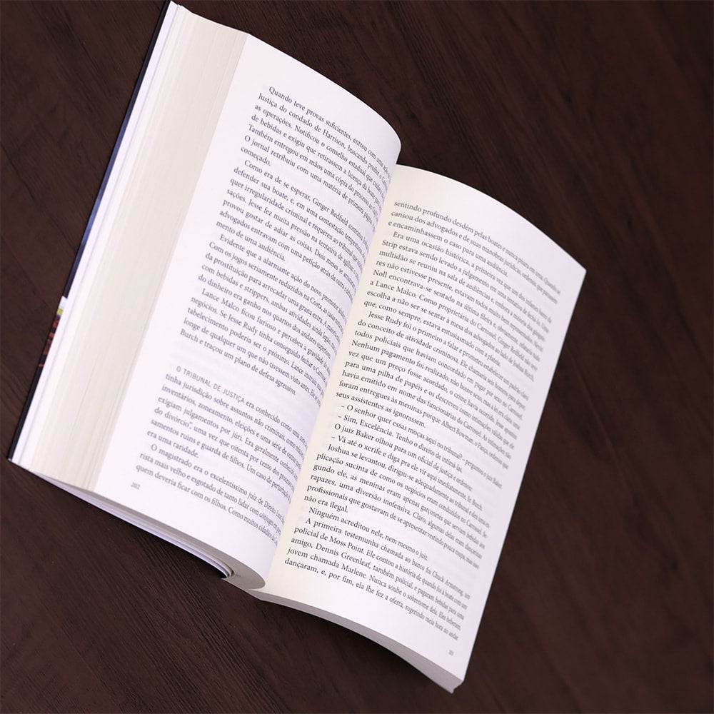 Em Lados Opostos |
John Grisham