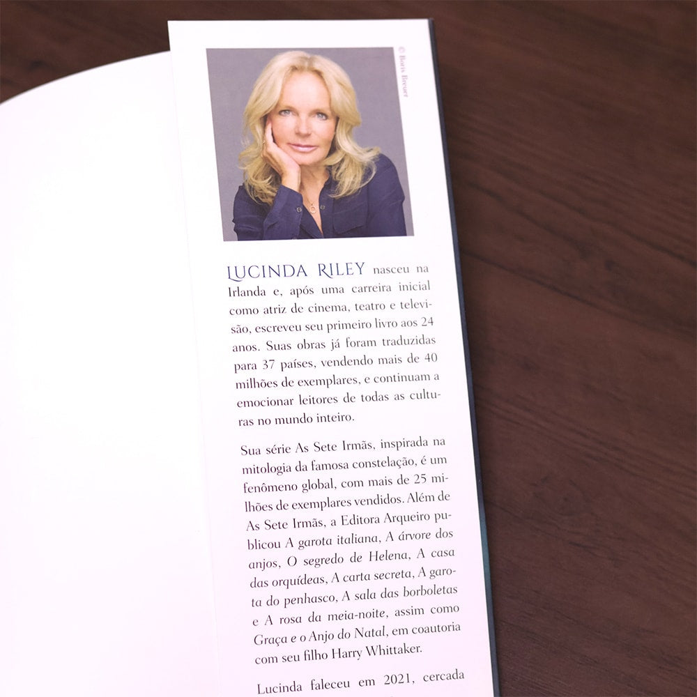 Morte no Internato |
Lucinda Riley
