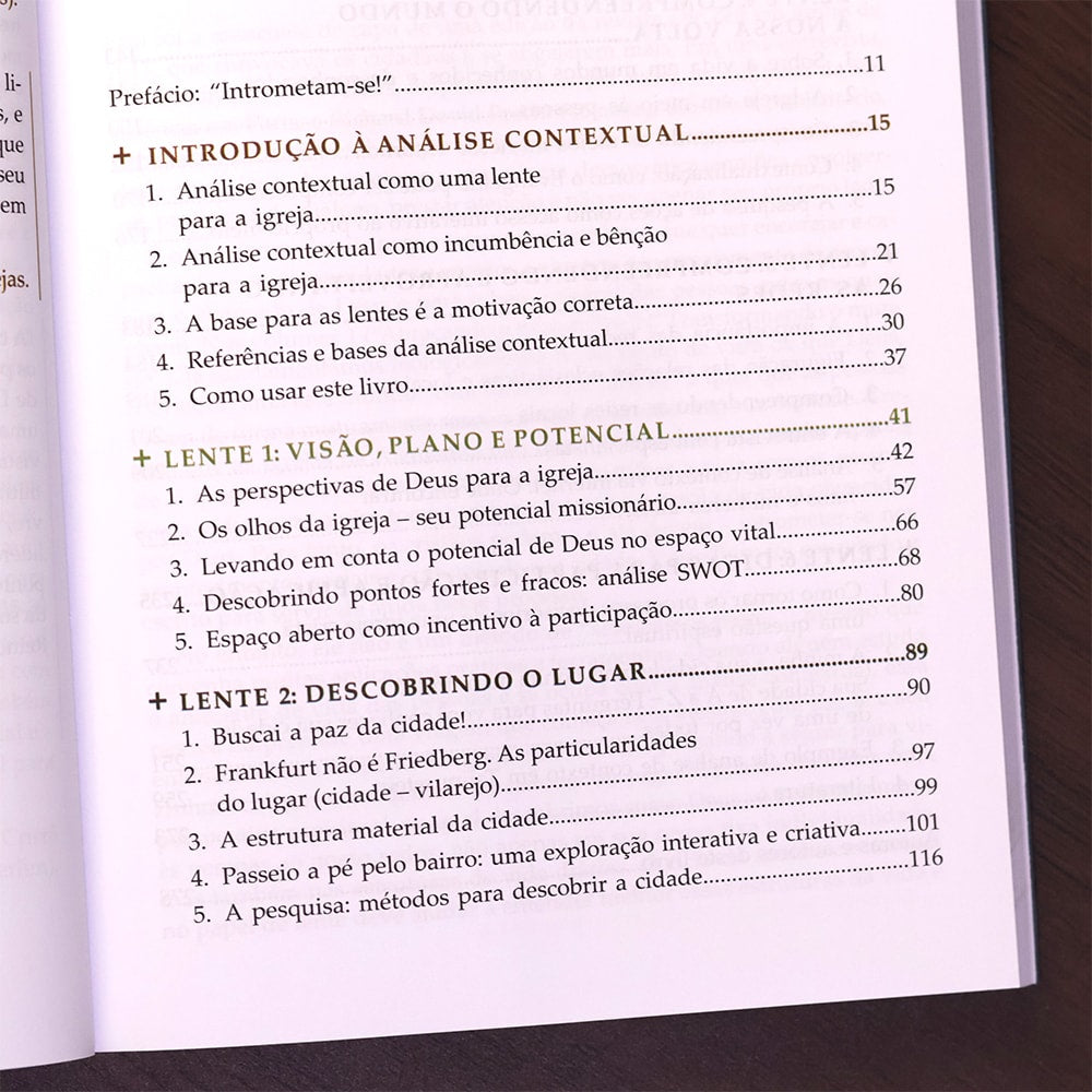 Compreendendo o Mundo
| Johannes Reimer e Tobias Faix