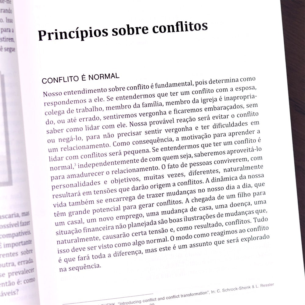 Conflitos
| Ernst W Janzen