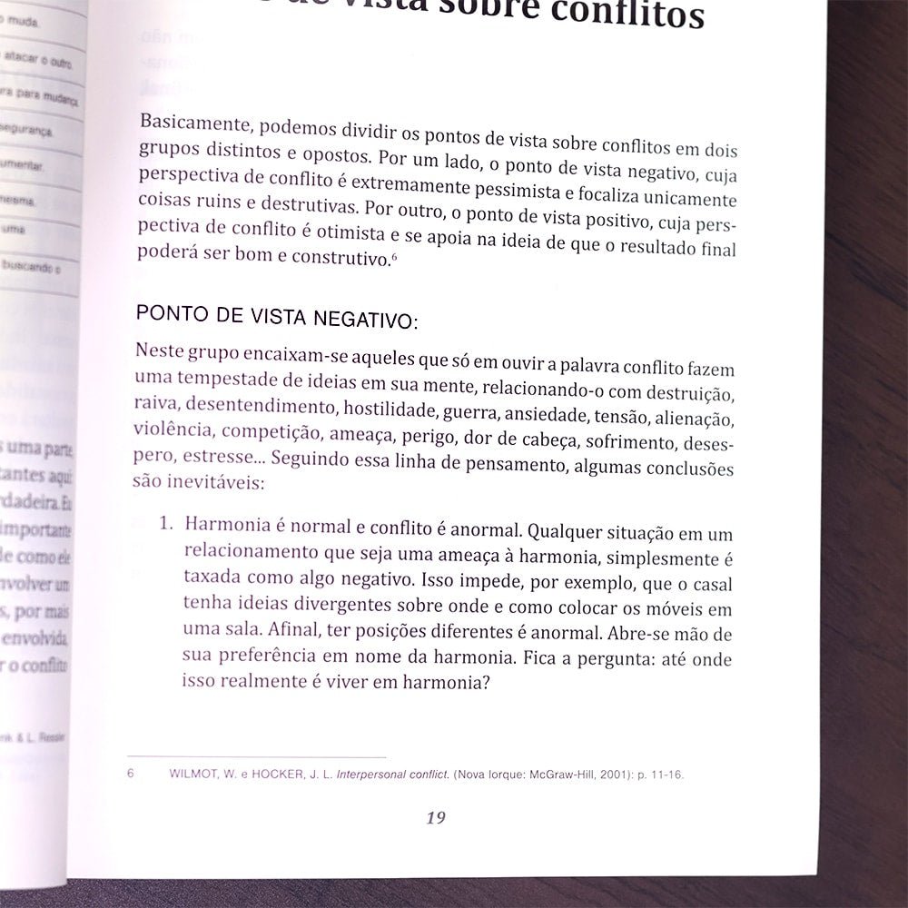 Conflitos
| Ernst W Janzen