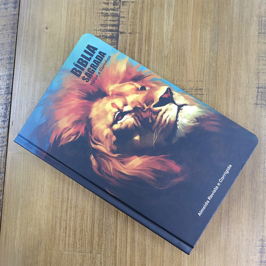 Bíblia Sagrada Leão Pintura | ARC | Letra Grande| Capa Dura | Harpa Avivada e Corinhos
