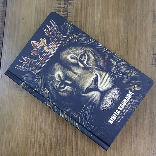 Bíblia Sagrada Leão Coroa | ARC | Letra Grande | Capa Dura | Harpa Avivada e Corinhos