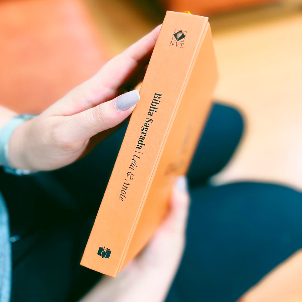 Bíblia Sagrada Leia e Anote | NVT | Letra Normal | Capa Dura Centésima