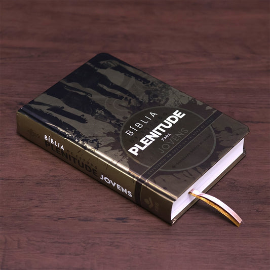 Bíblia de Estudo Plenitude Para Jovens | Letra Normal | NTLH | Capa Dura Marrom Fosco