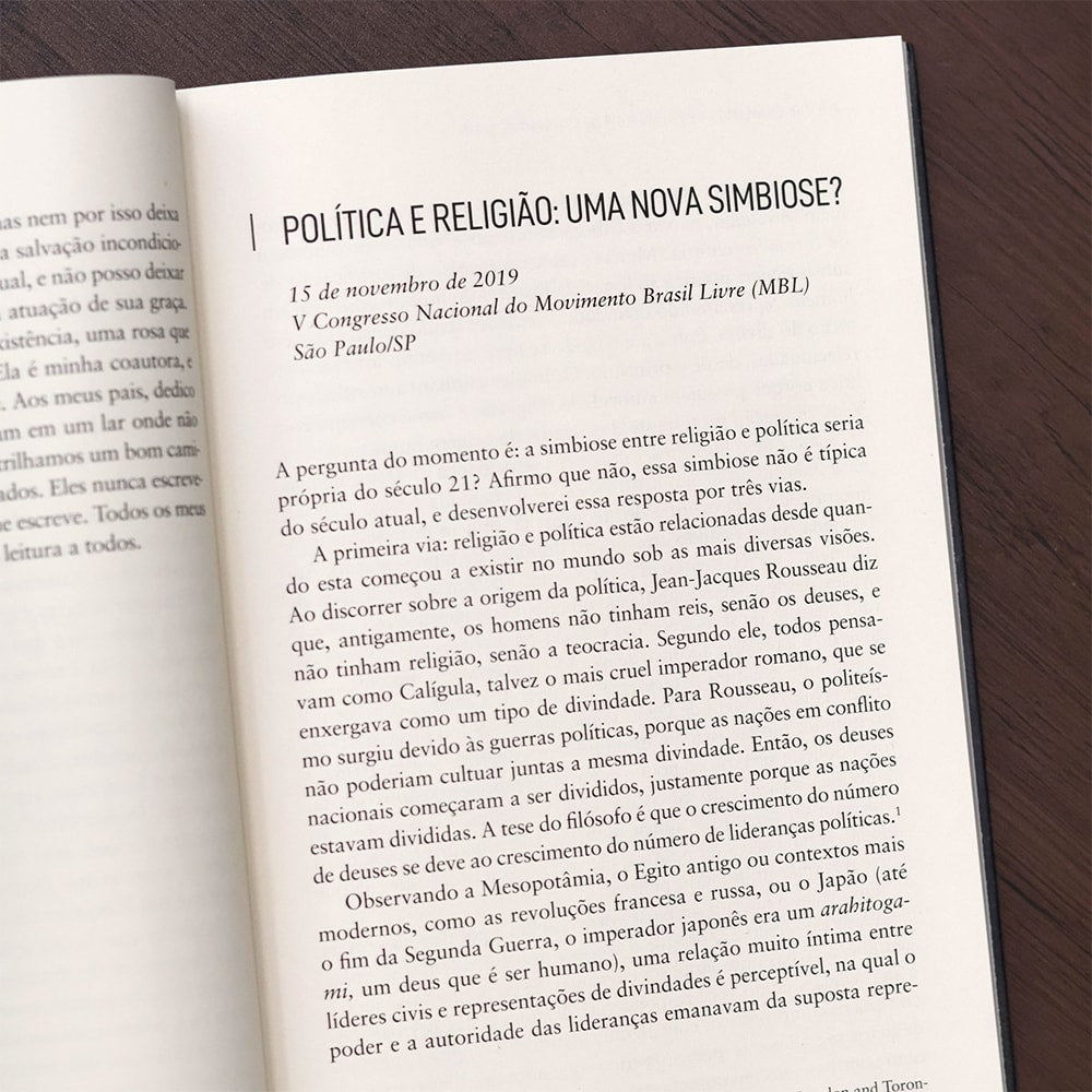 O Que Chamamos de Princípio é Quase Sempre o Fim |
Yago Martins